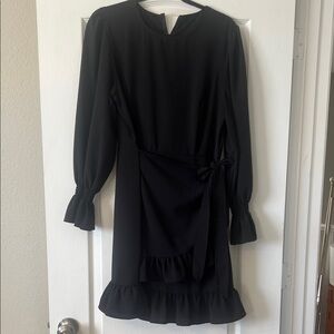 Source Unknown Black Long Sleeve Dress with Ruffle Hem